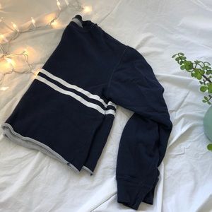 brandy melville sweatshirt